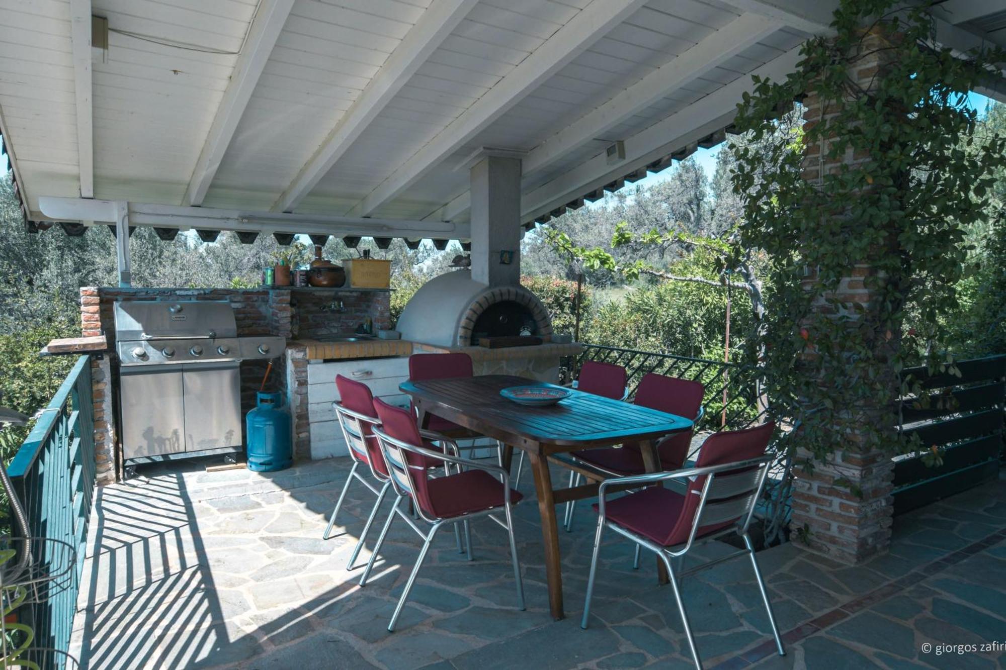 Ferienhaus - Ocean Panorama And Lush Gardens